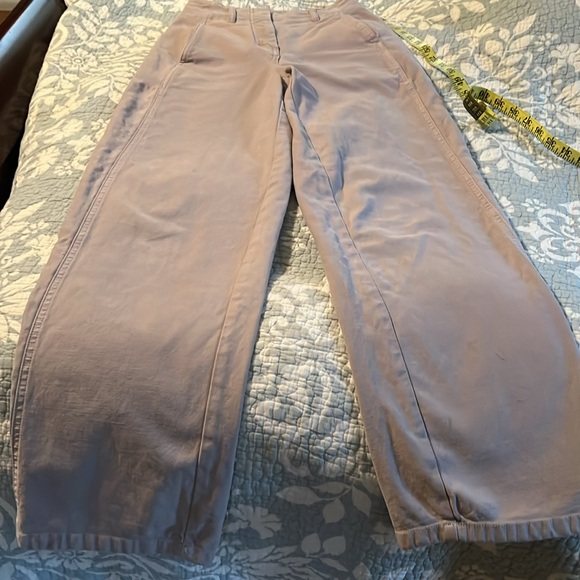 ARITZIA Wilfred Free size 00 Pants- EUC EXCEPT FOR STAINING ON LOWER LEG - Picture 4 of 9